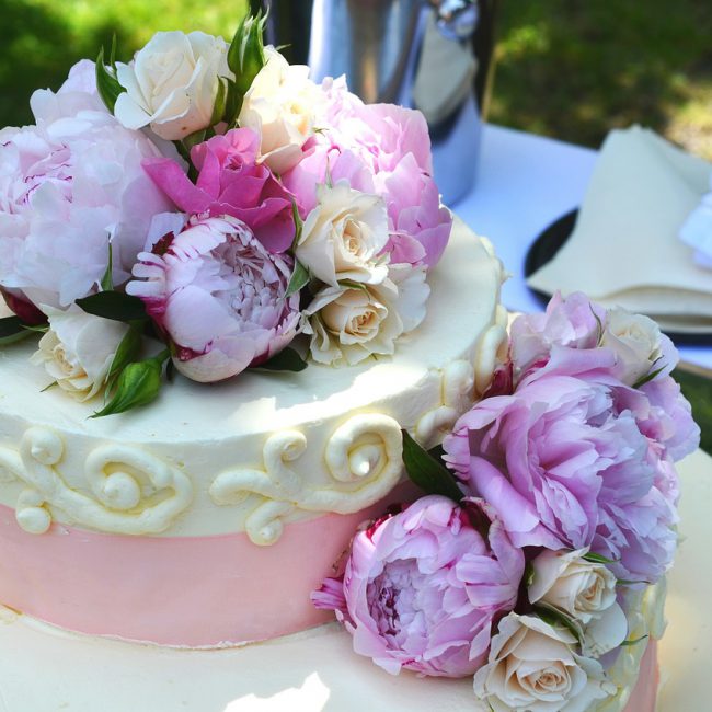 Création gâteaux mariage bouquet de fleur